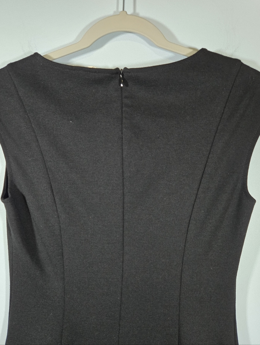 Gap Black Fit and Flare Mini Dress Size 4 Cap Sleeve Classic Little Black Dress - Picture 5 of 8